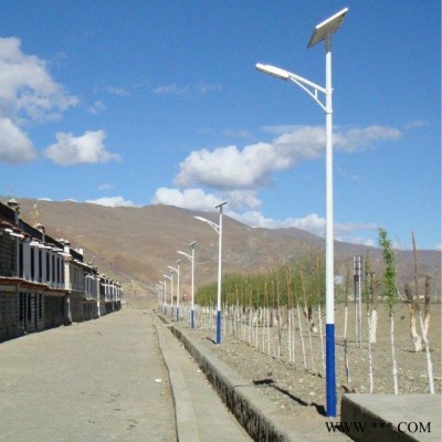 太阳能路灯 50瓦太阳能LED路灯 智能光控太阳能LED道路灯直销 英谷照明厂家批发